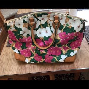 Dooney and Bourke purse